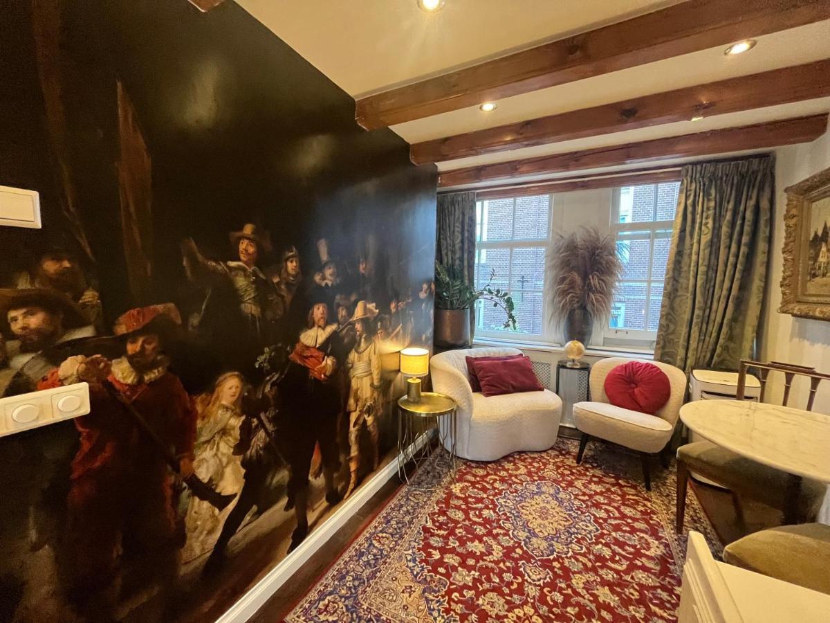 The Enlightened House Luxury Suites Амстердам Екстериор снимка