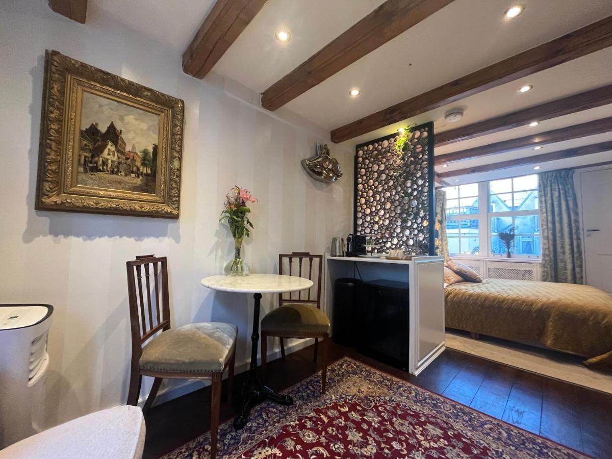 The Enlightened House Luxury Suites Амстердам Екстериор снимка